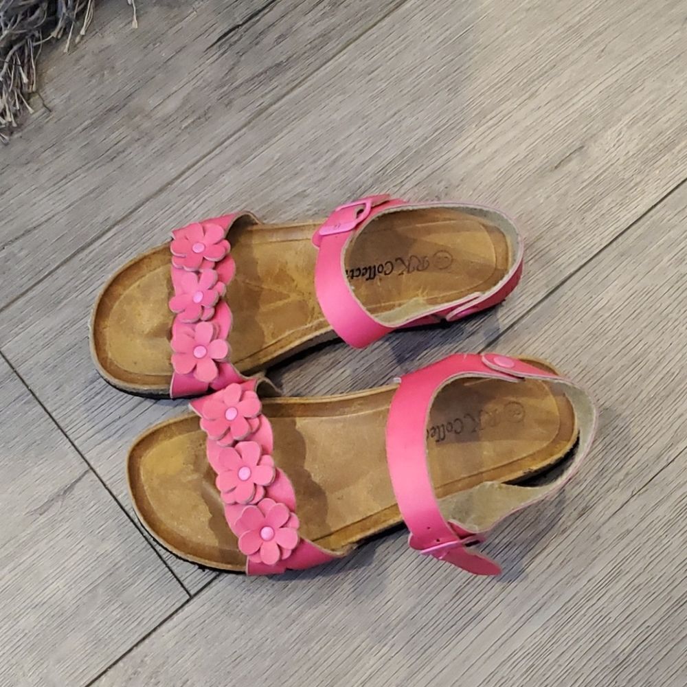 Girls Sandals Size 8